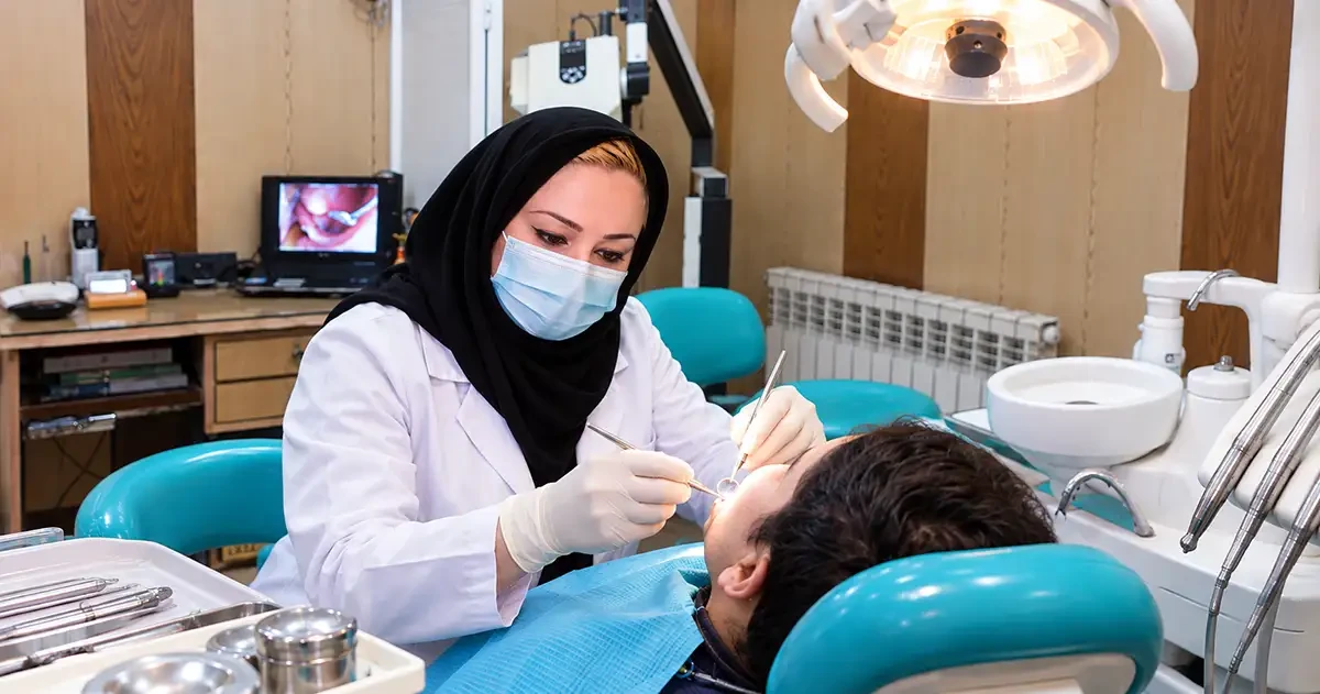 دکتر رسمیه خلجی علیائی، دندان‌پزشک عمومی در تهران